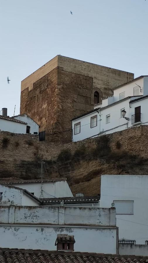 Setenil De Las BodegasEl Nido De La Galeria公寓 外观 照片